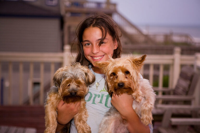 Pets‘ News | Pets and kids: The Pros and Cons of living together